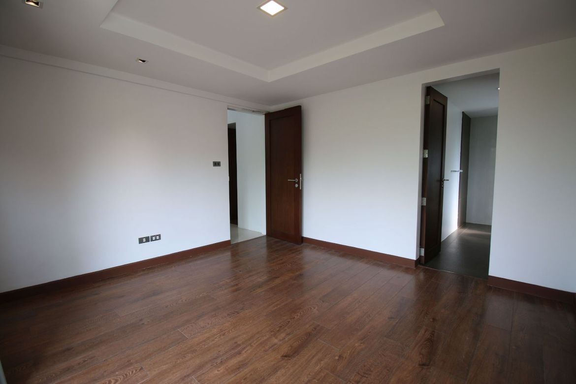 5 Bedroom Townhouse for Sale in Pinagsama, Taguig, Metro Manila – photo 6