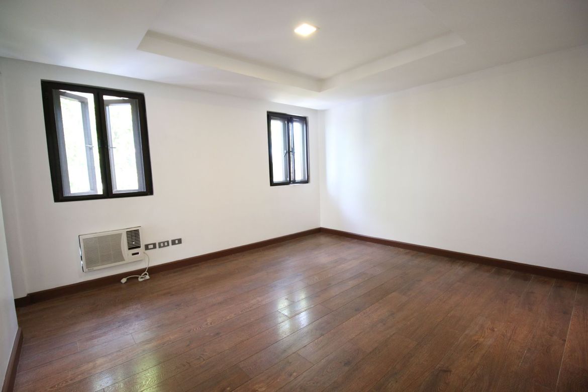 5 Bedroom Townhouse for Sale in Pinagsama, Taguig, Metro Manila – photo 8