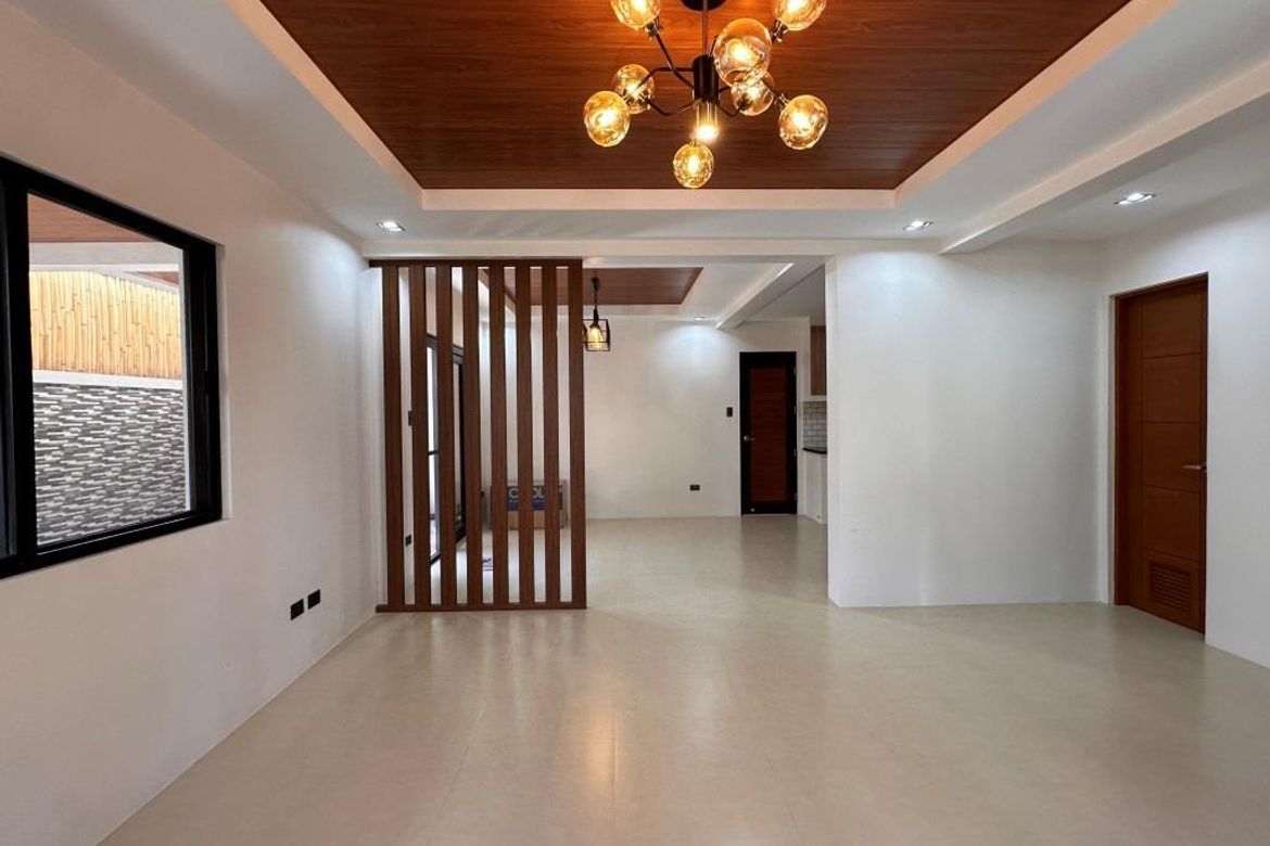 5 Bedroom Townhouse for Sale in San Andres, Cainta, Rizal – photo 4