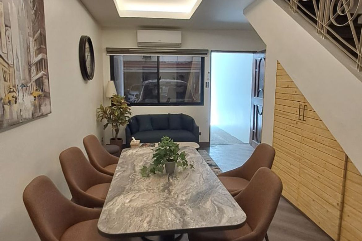5 Bedroom Townhouse for Sale in San Antonio, Makati, Metro Manila – photo 3