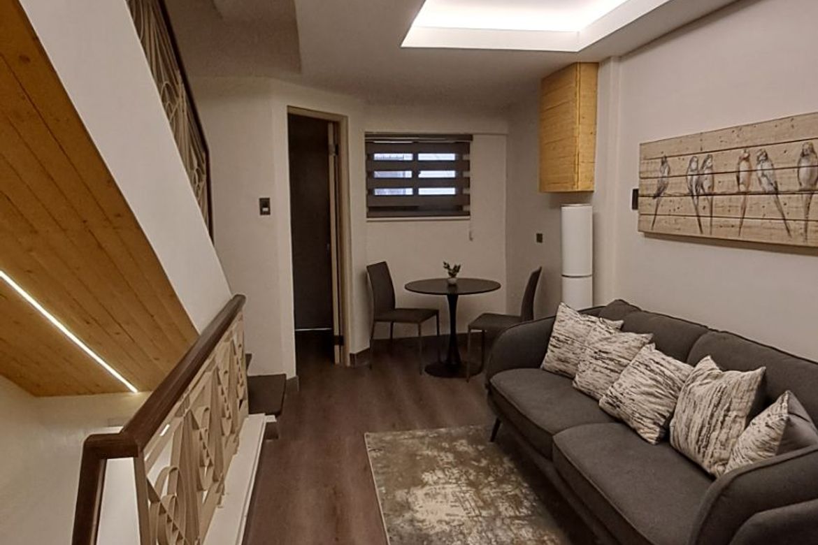 5 Bedroom Townhouse for Sale in San Antonio, Makati, Metro Manila – photo 7
