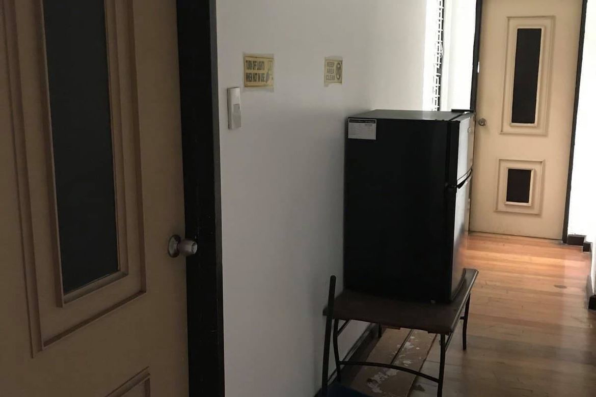 5 Bedroom Townhouse for Sale in San Antonio, Pasig, Metro Manila near MRT-3 Ortigas – photo 8