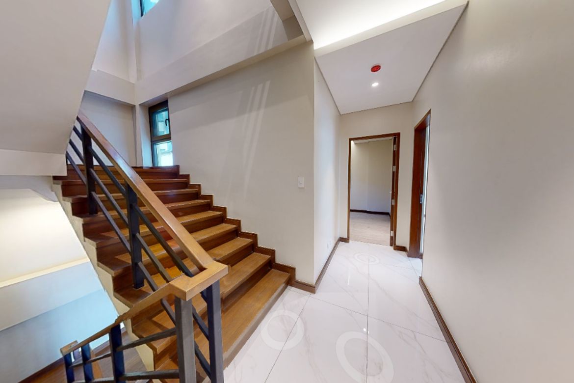 5 Bedroom Townhouse for Sale in Tambo, Parañaque, Metro Manila – photo 7