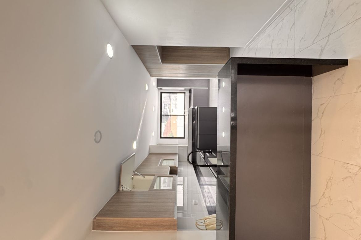 5 Bedroom Townhouse for Sale in Teachers Village East, Quezon City, Metro Manila – photo 4