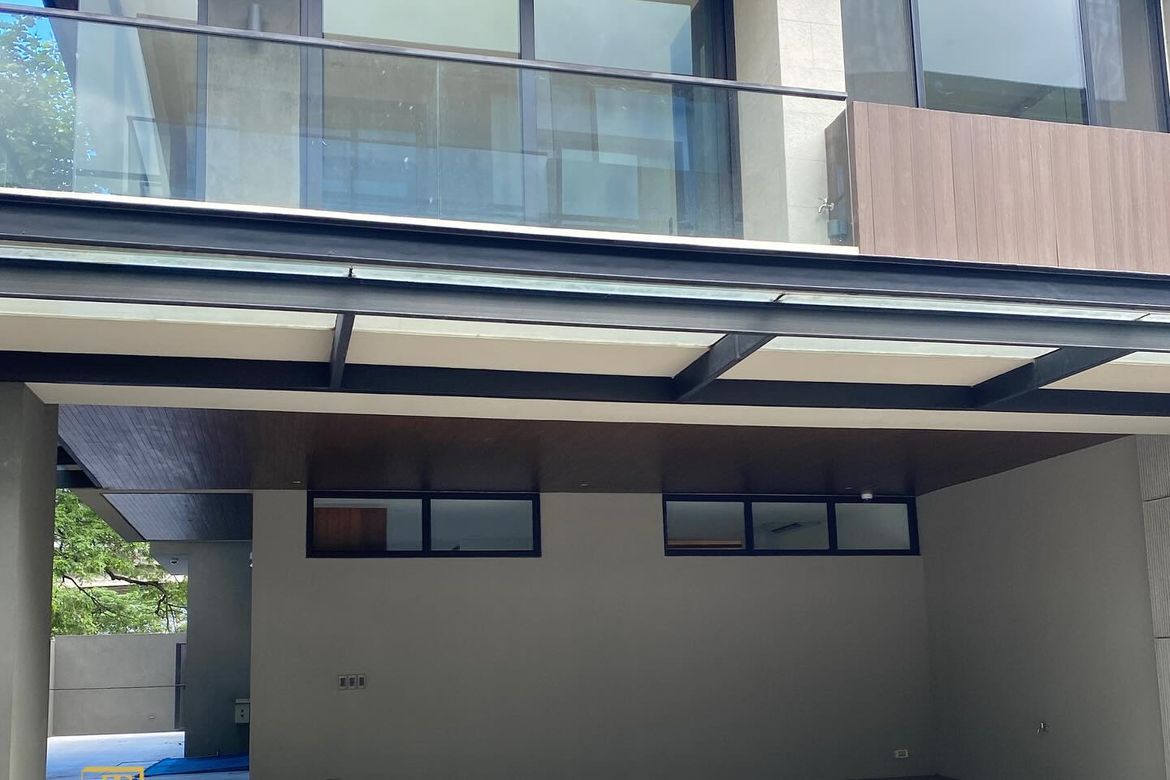5 Bedroom Townhouse for Sale in Ugong, Pasig, Metro Manila – photo 2