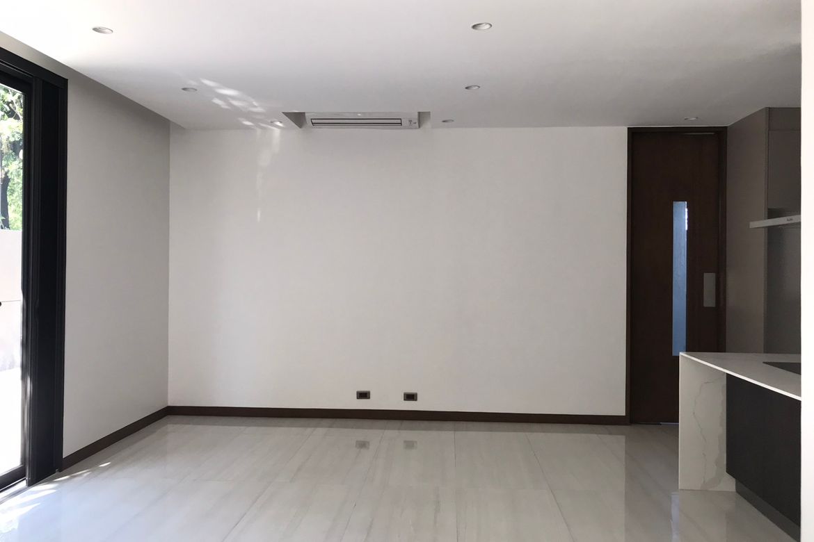 5 Bedroom Townhouse for Sale in Valle Verde - Pasig, Ugong, Pasig, Metro Manila – photo 2