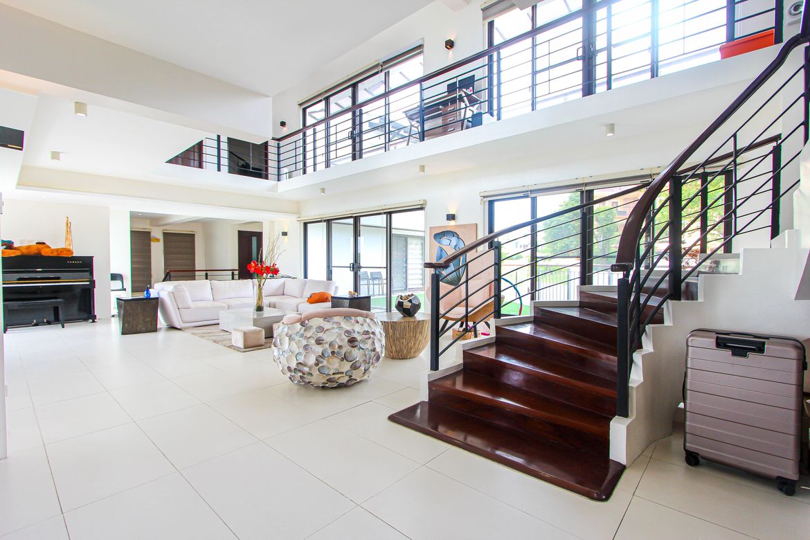5 Bedroom Villa for Sale in Amara, Jubay, Liloan, Cebu