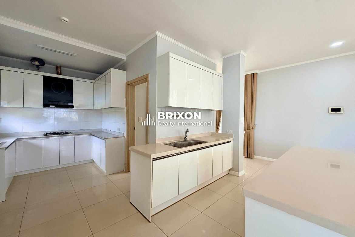 5 Bedroom Villa for Sale in Balibago, Angeles, Pampanga – photo 8