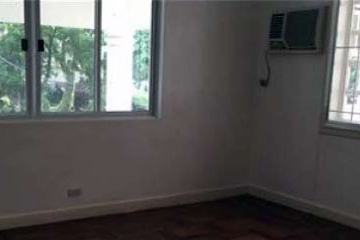 5 Bedroom Villa for Sale in Dasmariñas Village, Dasmariñas North, Makati, Metro Manila near MRT-3 Magallanes – photo 5