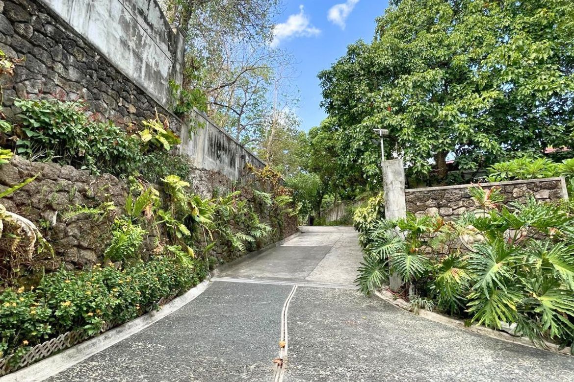 5 Bedroom Villa for Sale in Pansol, Quezon City, Metro Manila – photo 5