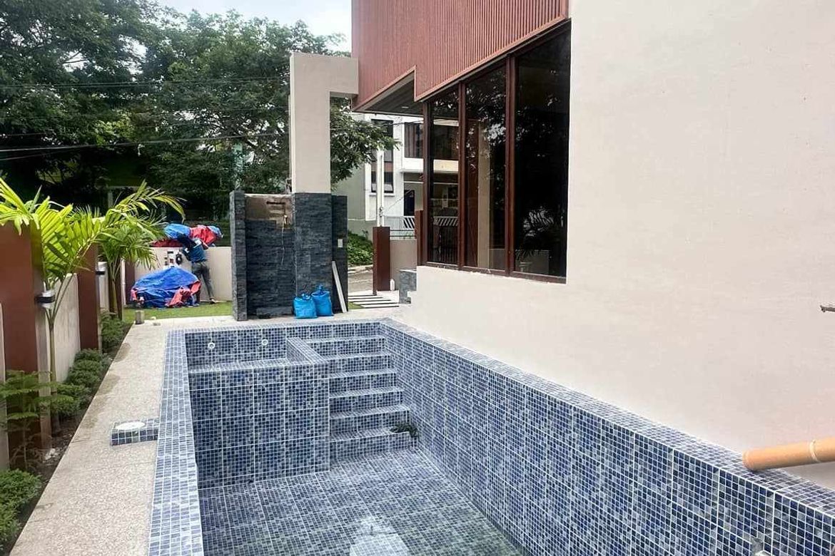 5 Bedroom Villa for Sale in Pulangbato, Cebu City, Cebu – photo 2