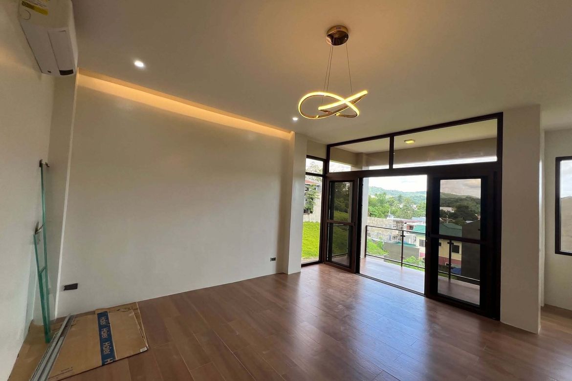 5 Bedroom Villa for Sale in Pulangbato, Cebu City, Cebu – photo 4