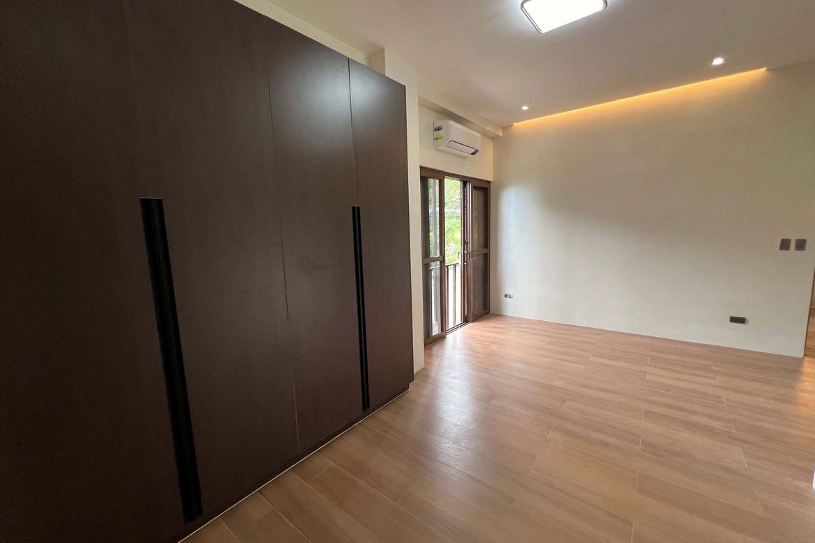 5 Bedroom Villa for Sale in Pulangbato, Cebu City, Cebu – photo 7