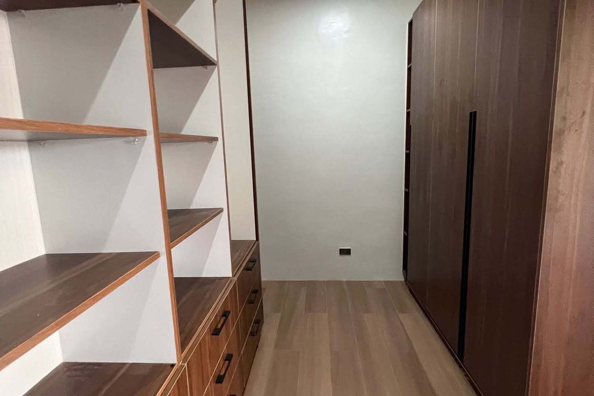 5 Bedroom Villa for Sale in Pulangbato, Cebu City, Cebu – photo 8