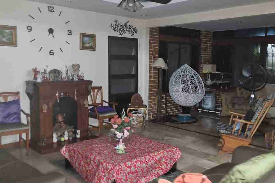 5 Bedroom Villa for Sale in White Plains, Quezon City, Metro Manila – photo 4