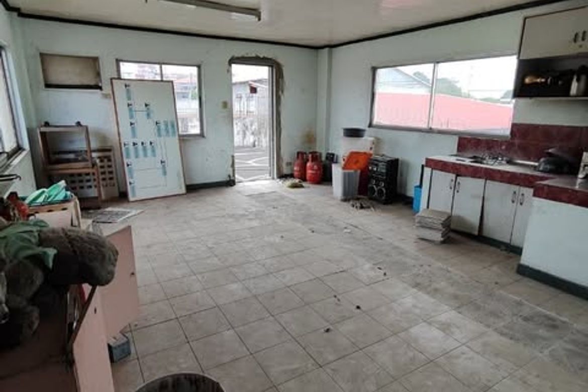 5 Bedroom Warehouse / Factory for Sale in Malinta, Valenzuela, Metro Manila – photo 6