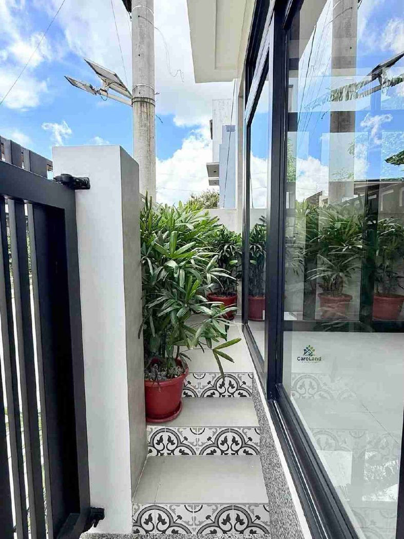 6-Bedroom Brand-New House and Lot for Sale in Greenwoods, Taytay, Rizal – photo 3