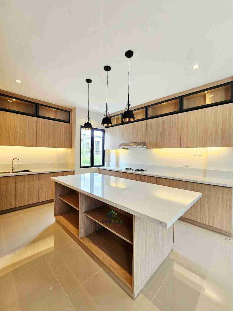 6-Bedroom Brand-New House and Lot for Sale in Greenwoods, Taytay, Rizal – photo 11