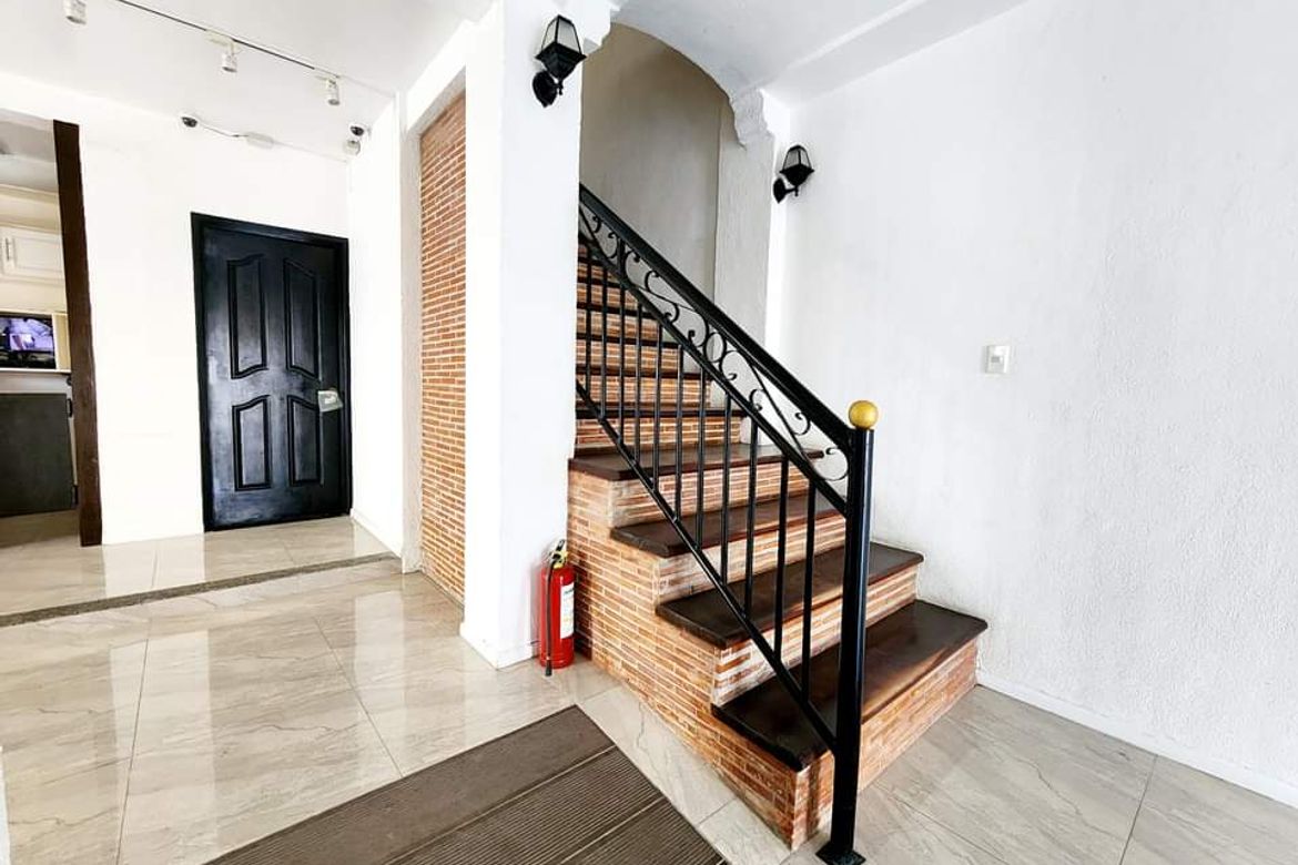 6 Bedroom Commercial for Sale in Anunas, Angeles, Pampanga – photo 6