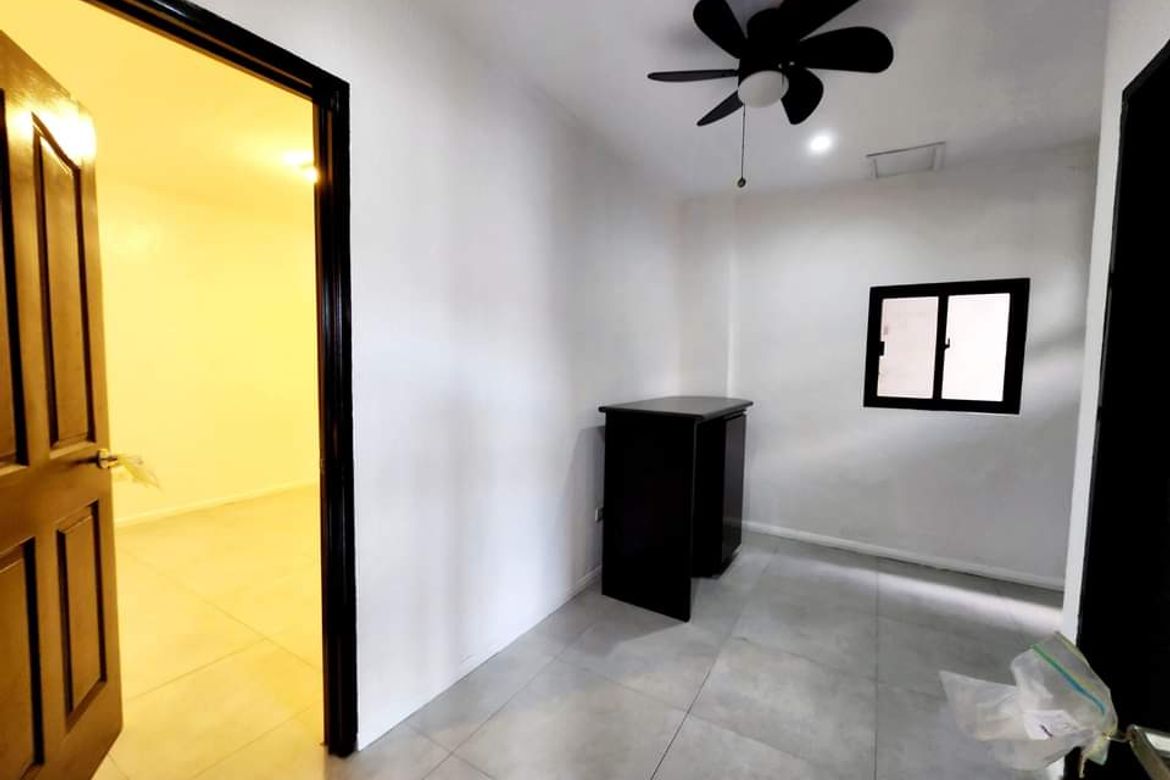 6 Bedroom Commercial for Sale in Anunas, Angeles, Pampanga – photo 8