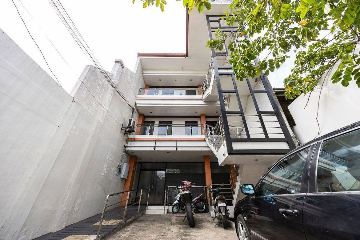 6 Bedroom Commercial for Sale in Basak, Lapu-Lapu, Cebu – photo 2