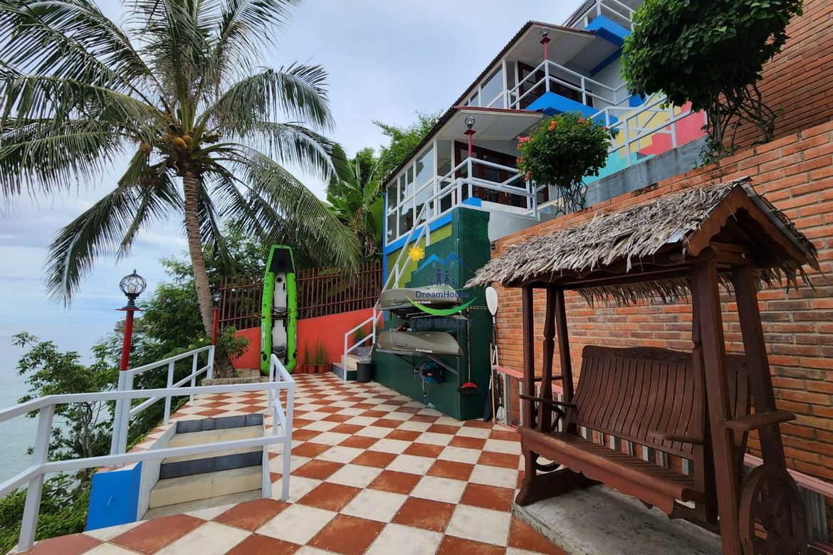 6 Bedroom Commercial for Sale in Corazon, Catmon, Cebu – photo 3