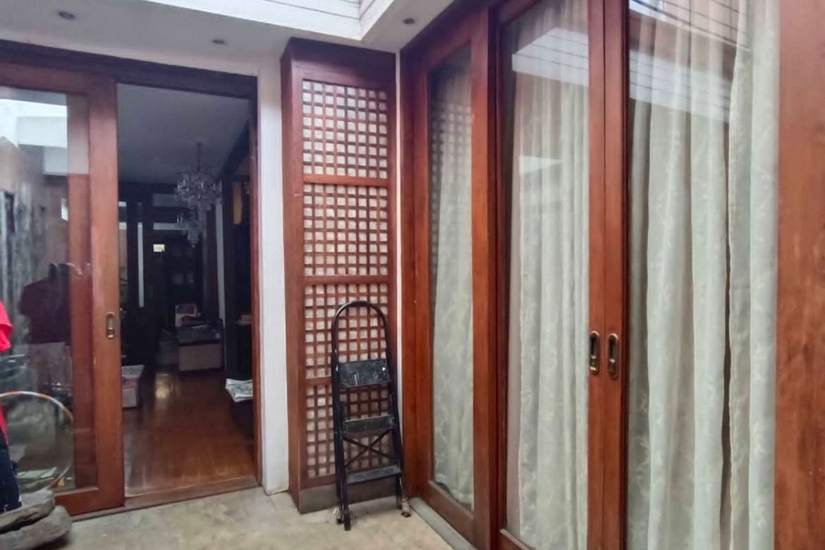 6 Bedroom Commercial for Sale in Loyola Heights, Quezon City, Metro Manila near LRT-2 Katipunan – photo 4