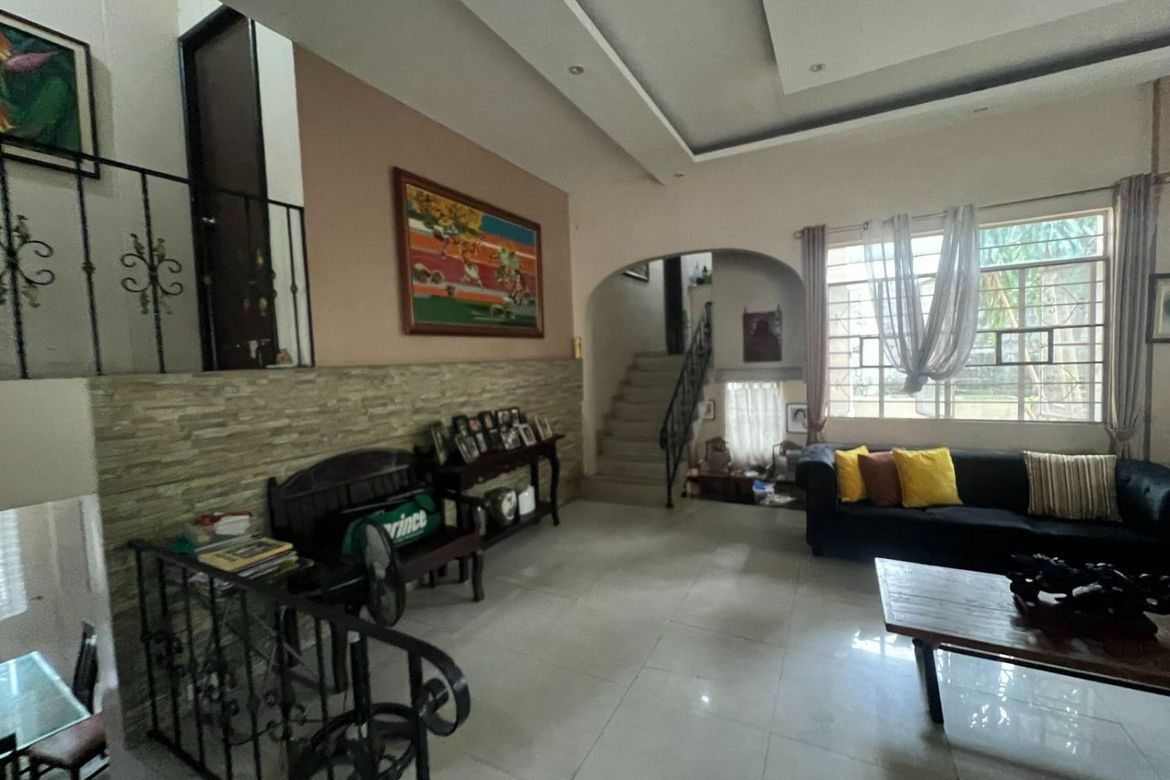 6 Bedroom Commercial for Sale in Saint Ignatius, Quezon City, Metro Manila – photo 2