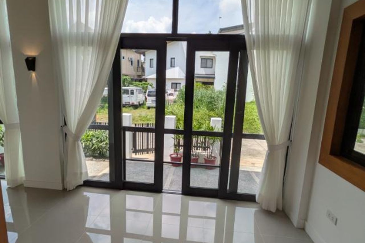 6 Bedroom Condo for Sale in San Isidro, Cainta, Rizal – photo 8