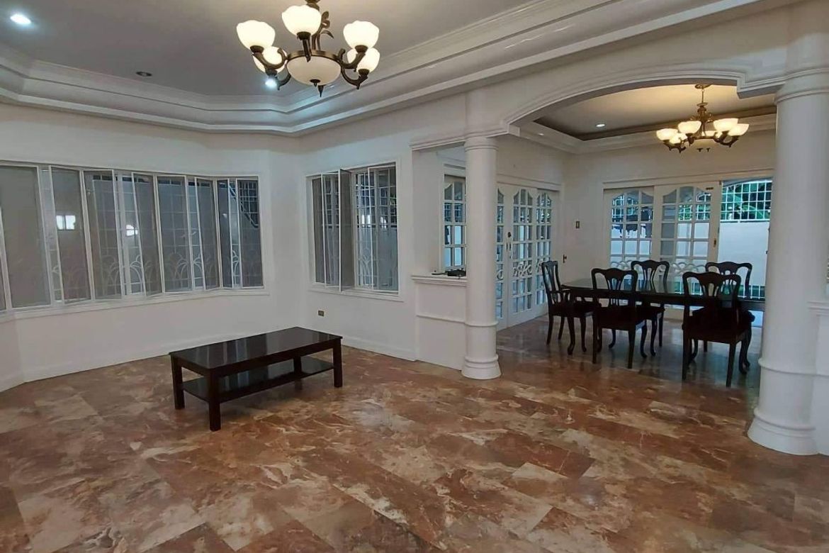 6 Bedroom House for Rent in BF Homes, Parañaque, Metro Manila