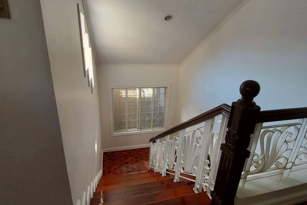 6 Bedroom House for Rent in BF Homes, Parañaque, Metro Manila photo 2
