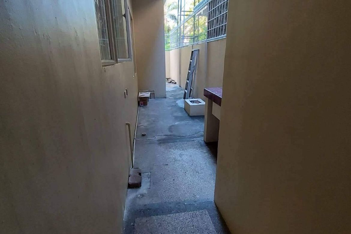 6 Bedroom House for Rent in BF Homes, Parañaque, Metro Manila photo 3
