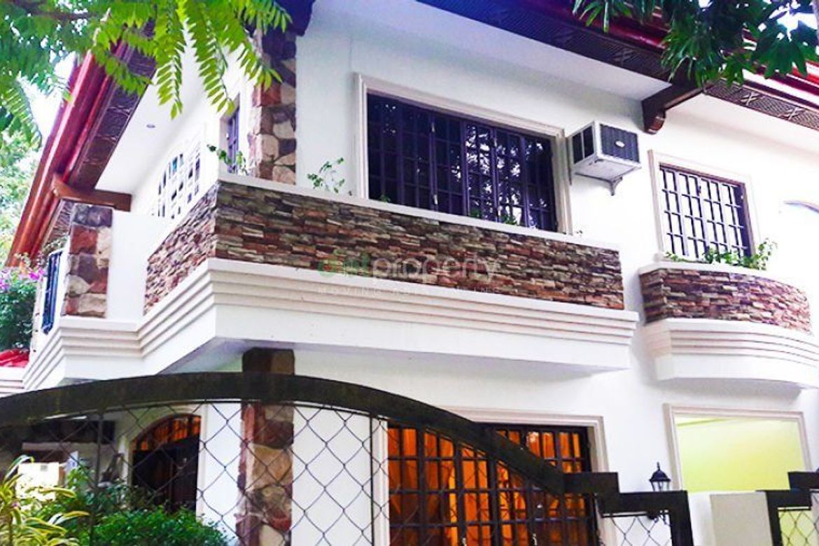 6 Bedroom House for Rent in Cabilang Baybay, Carmona, Cavite