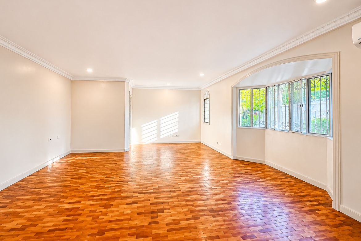 6 Bedroom House for Rent in Dasmariñas Village, Dasmariñas North, Makati, Metro Manila near MRT-3 Magallanes photo 2