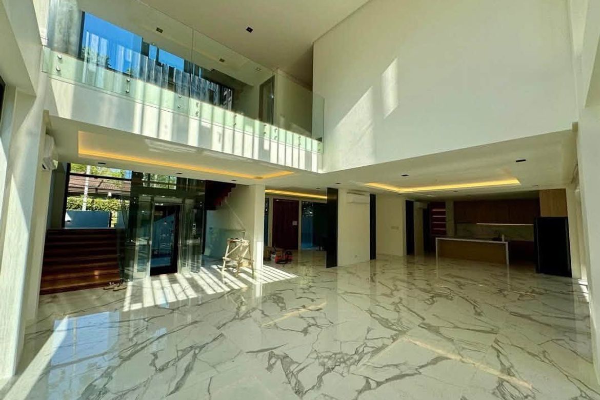6 Bedroom House for Rent in New Alabang Village, Muntinlupa, Metro Manila photo 5