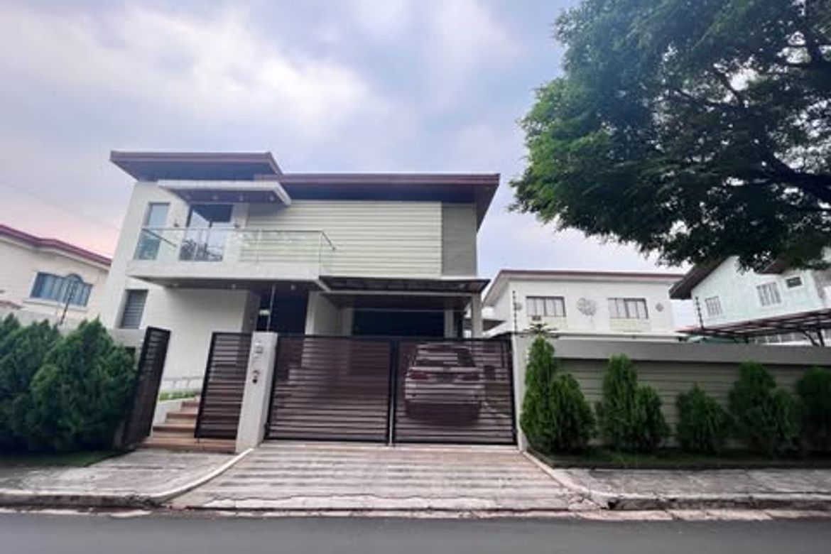 6 Bedroom House for Rent in Sun Valley, Parañaque, Metro Manila