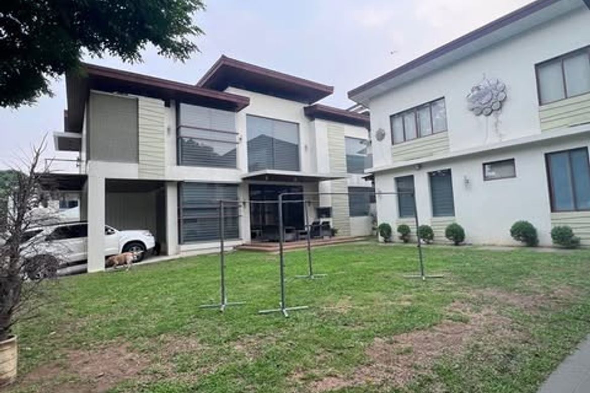 6 Bedroom House for Rent in Sun Valley, Parañaque, Metro Manila photo 2