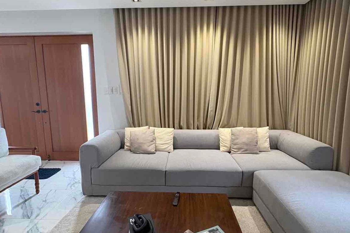 6 Bedroom House for Rent in Telabastagan, San Fernando, Pampanga photo 2
