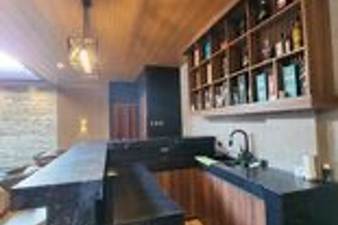 6 Bedroom House for Sale in Angeles, Pampanga – photo 7