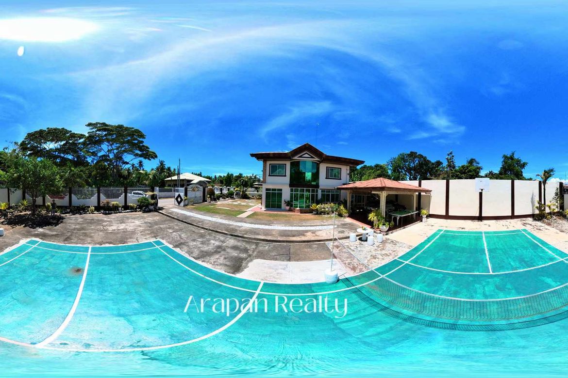 6 Bedroom House for Sale in Aplaya, Digos, Davao del Sur