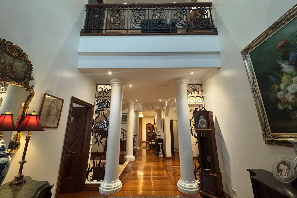 6 Bedroom House for Sale in Ayala Alabang Village, New Alabang Village, Muntinlupa, Metro Manila – photo 4