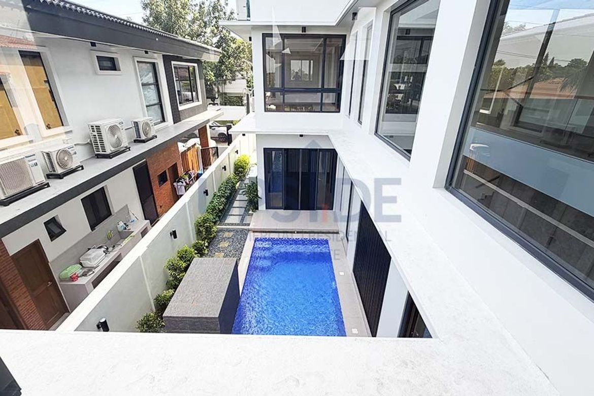 6 Bedroom House for Sale in Ayala Alabang Village, New Alabang Village, Muntinlupa, Metro Manila – photo 2