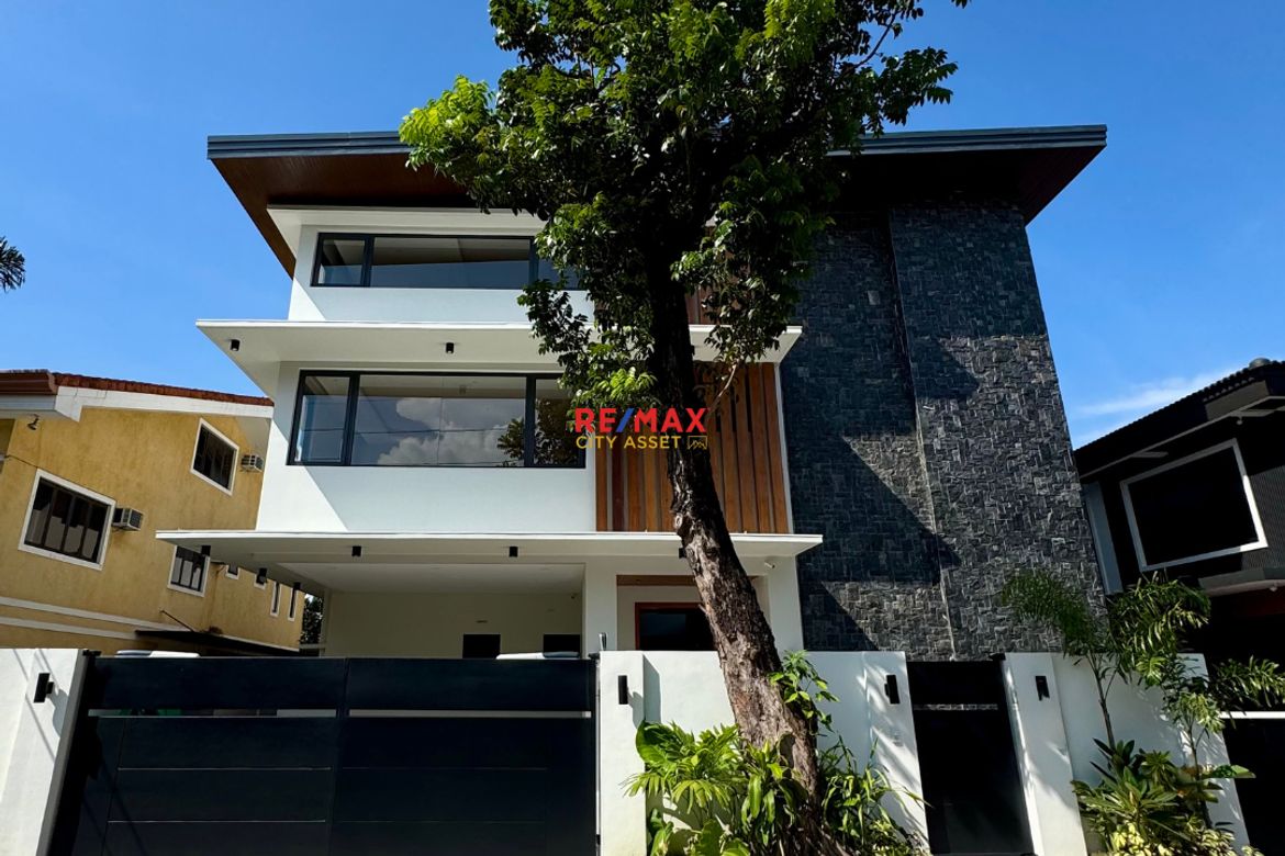 6 Bedroom House for Sale in Ayala Alabang Village, New Alabang Village, Muntinlupa, Metro Manila – photo 3