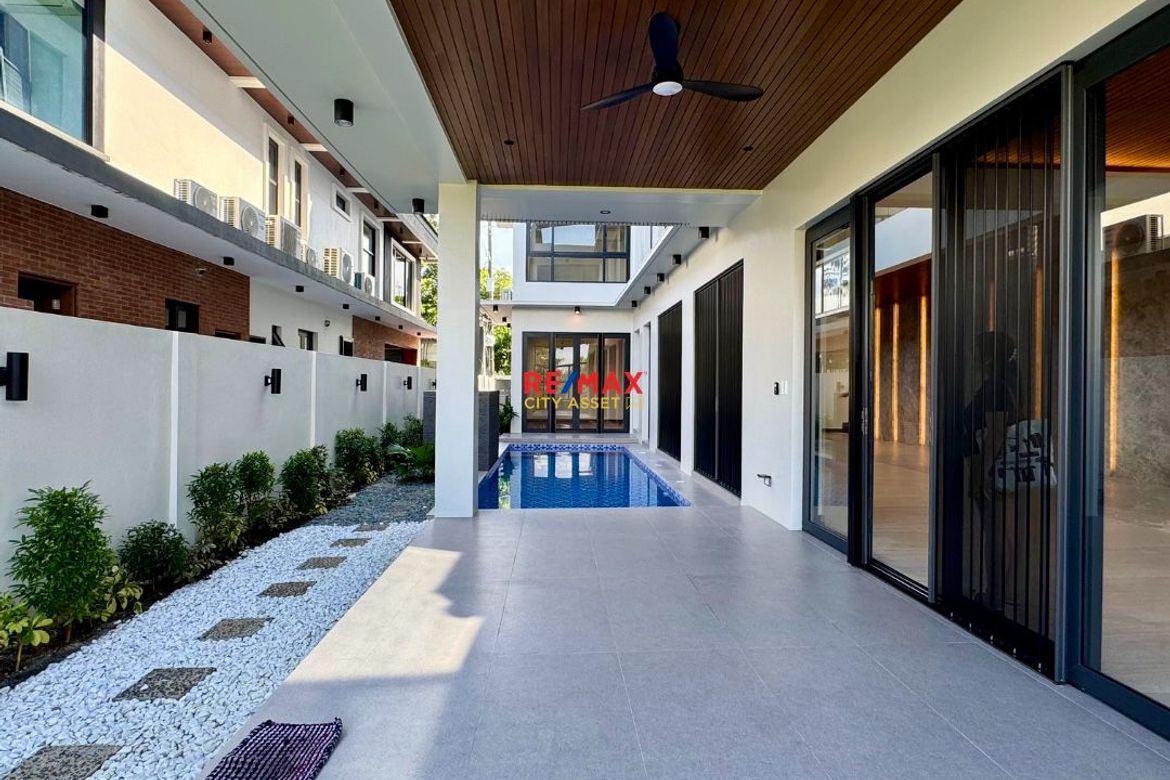 6 Bedroom House for Sale in Ayala Alabang Village, New Alabang Village, Muntinlupa, Metro Manila – photo 4