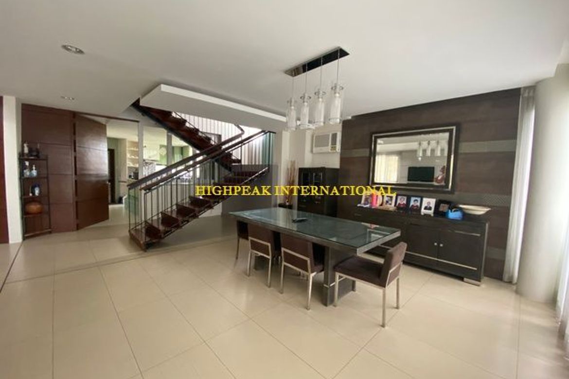 6 Bedroom House for Sale in Bacayan, Cebu City, Cebu – photo 4