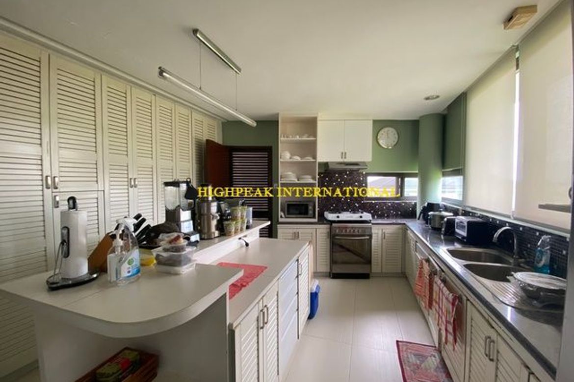 6 Bedroom House for Sale in Bacayan, Cebu City, Cebu – photo 8
