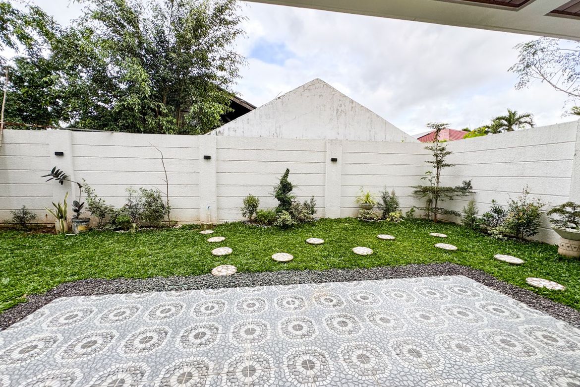 6 Bedroom House for Sale in Bagong Silangan, Quezon City, Metro Manila – photo 8