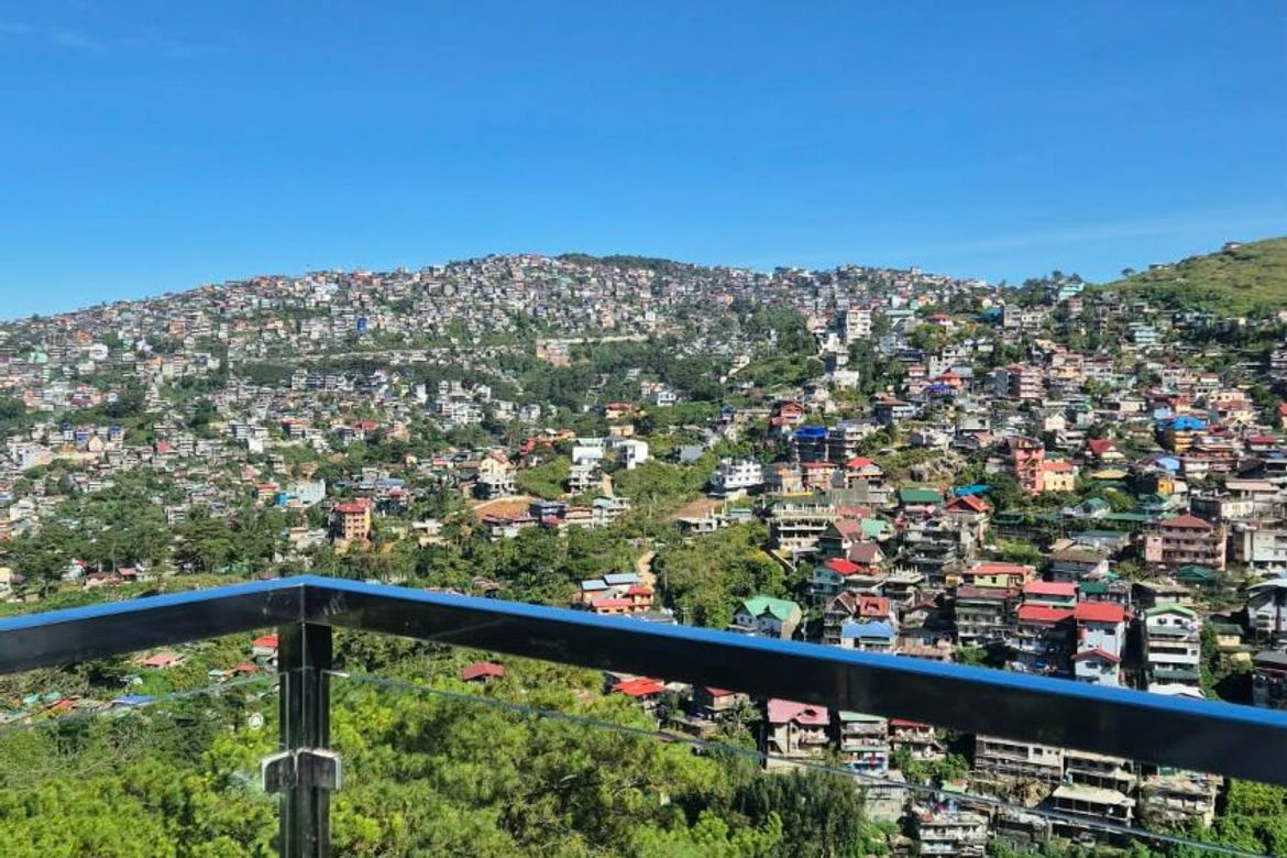 6 Bedroom House for Sale in Bakakeng Central, Baguio, Benguet – photo 3