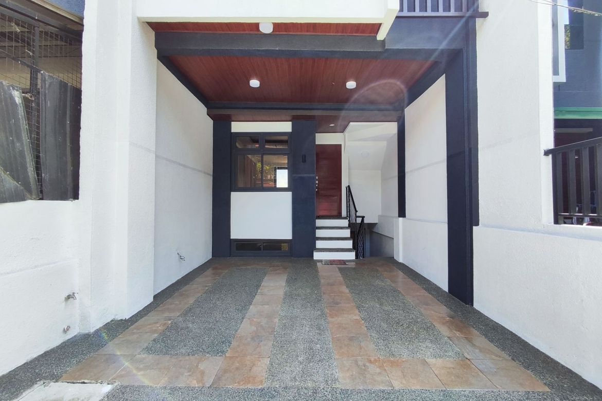 6 Bedroom House for Sale in Bakakeng North, Baguio, Benguet – photo 2