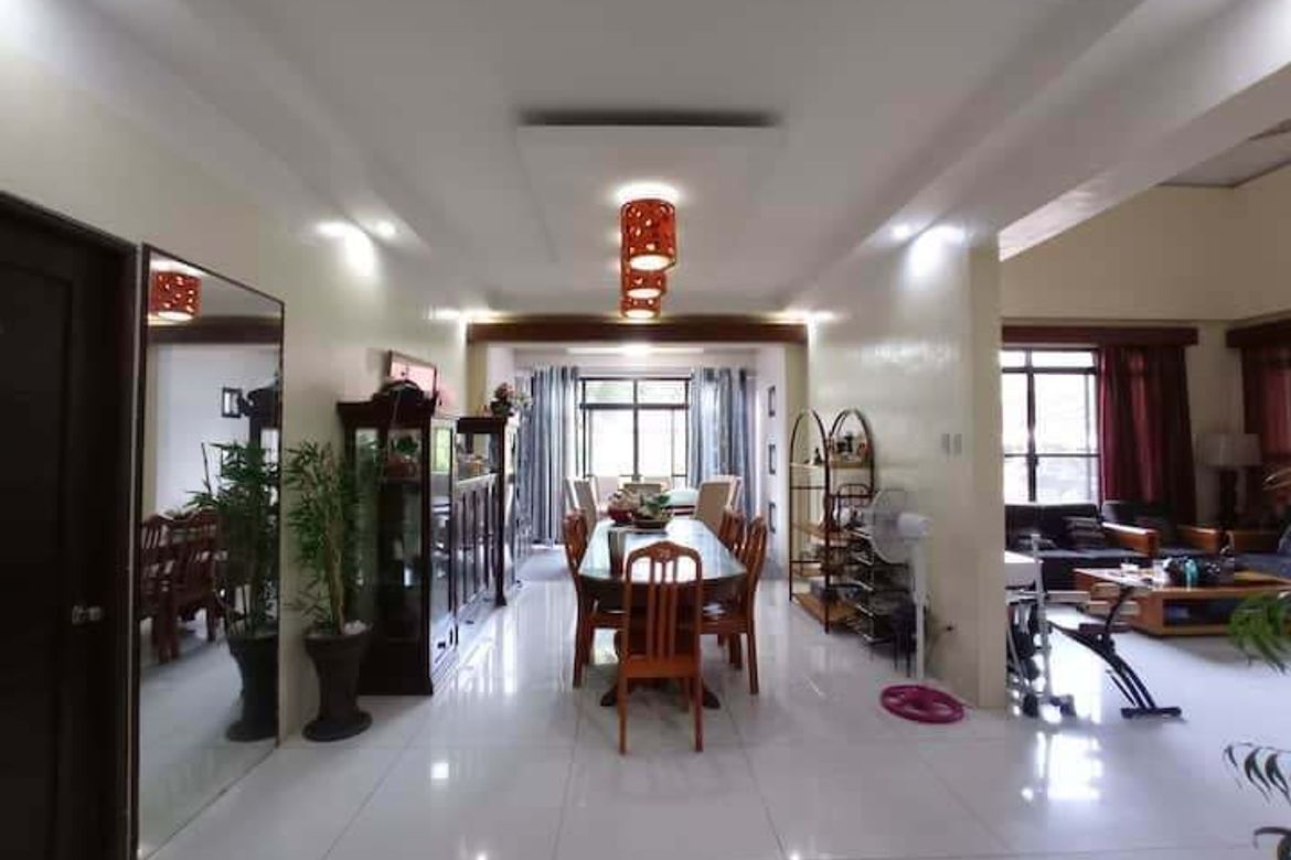 6 Bedroom House for Sale in Balantang, Iloilo City, Iloilo – photo 3
